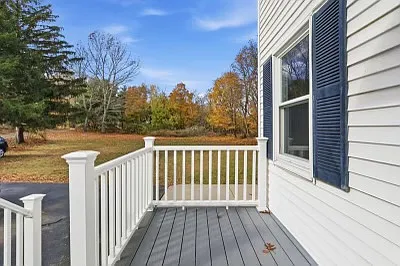 463 Pond St #3 — Photo 4
