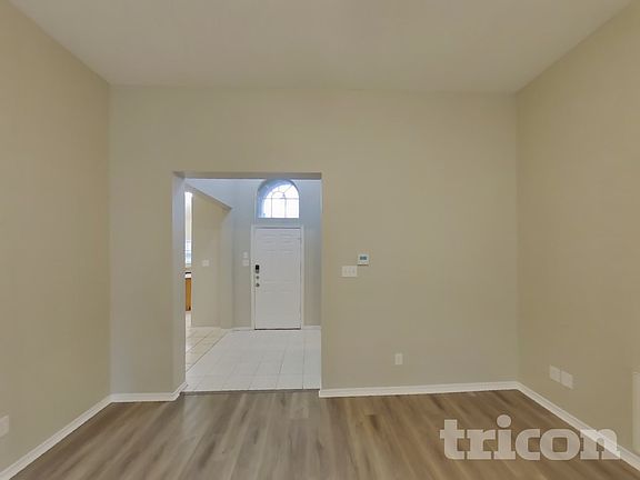 2nd image of 1508 Creekpark Ct