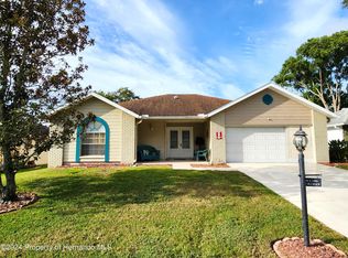 6337 Pine Meadows Dr, Spring Hill, FL 34606
