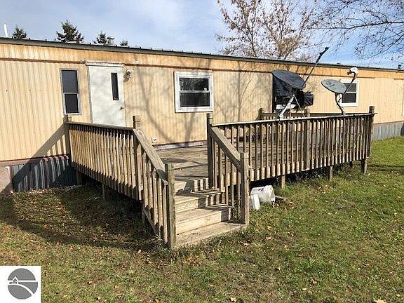 3rd image of 4987 Flamingo Dr S