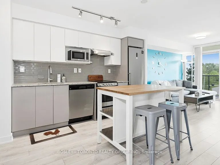 160 Flemington Rd #408 — Photo 1