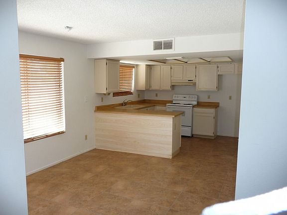 3rd image of 3523 E Angela Dr