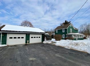 42 Amity Rd, Warwick, NY 10990