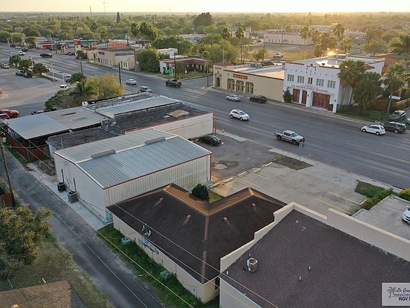 4th image of 212 N Arroyo Blvd