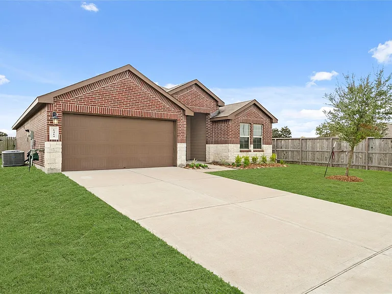 6414 Clyde Arbor Dr — Photo 2