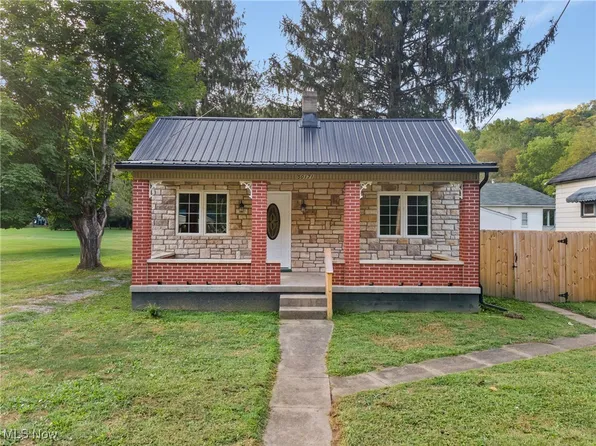 50170 Fairpoint Maynard Rd, Saint Clairsville, OH 43950