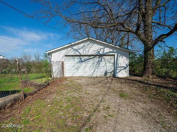 5th image of 820 Mokane Rd