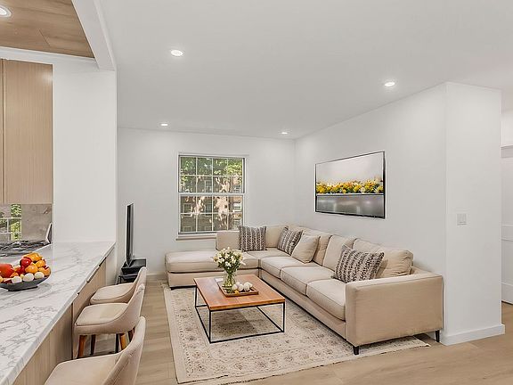 4th image of 51-40 30th Ave #4