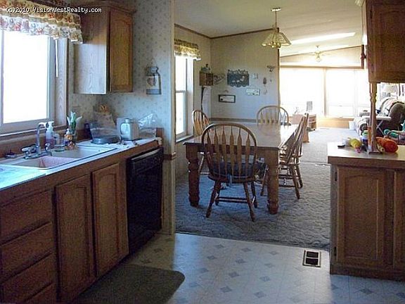 5th image of 3340 E Tallman Dr