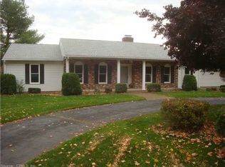 23 Burr Rd, Bloomfield, CT 06002