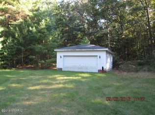 5591 2nd St, Pentwater, MI