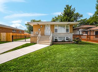 7604 S Oconto Ave, Bridgeview, IL 60455