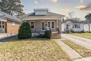 47 Eastman Ave — Photo 1