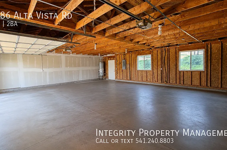 1586 Alta Vista Rd — Photo 20