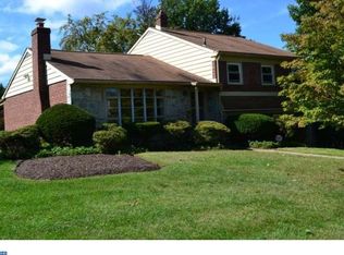 1838 Meadowbrook Rd, Abington, PA 19001