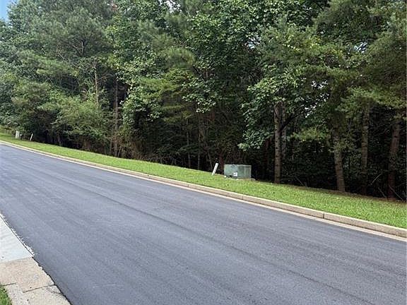 4th image of 3524 Lake Ridge Dr #Y
