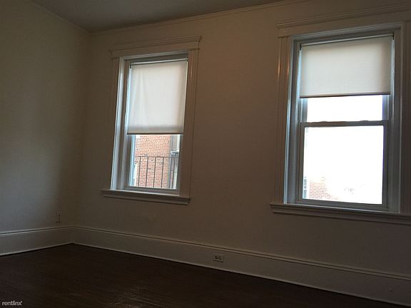 120 Warren #9 007