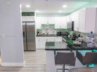 6190 W 19th Ave APT 201, Hialeah, FL 33012