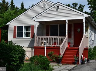 453 Oakton Rd, Odenton, MD 21113