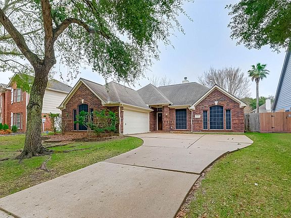 2nd image of 2224 Palm Lagoon Dr