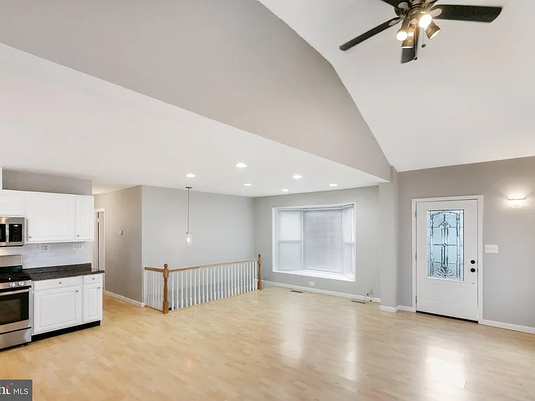 6341 Dogwood Pl — Photo 14