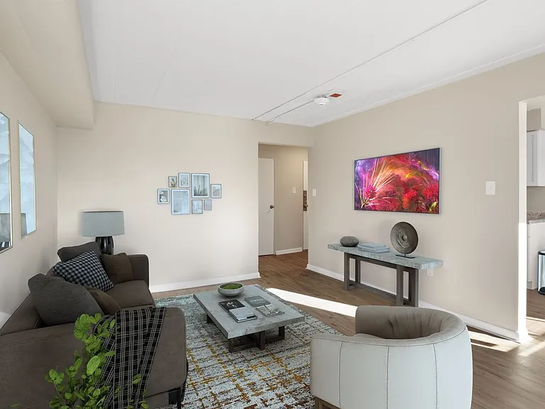 617 W Riverview Ave — Photo 21