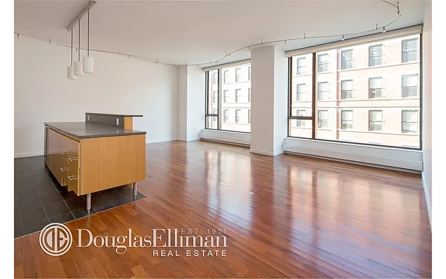 Rented by Douglas Elliman | media 24