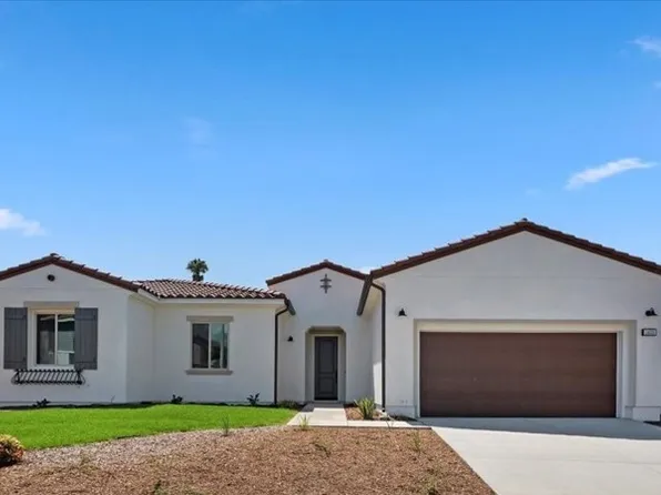 1432 Moore St, Redlands, CA 92374