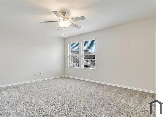 2612 Gateway Ave — Photo 14