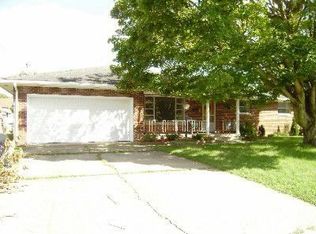 3008 Parrish Ave, Point Pleasant, WV 25550