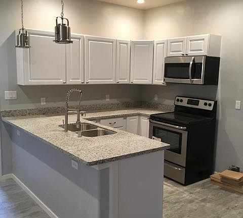 3rd image of 121 W 1st St #1