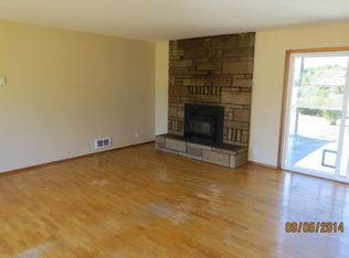 624 N Larch Ave, Port Angeles, WA 98362
