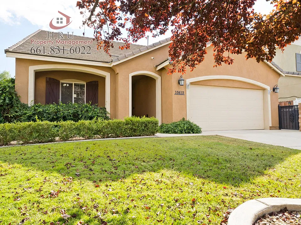 10413 Sirretta Peak Pl