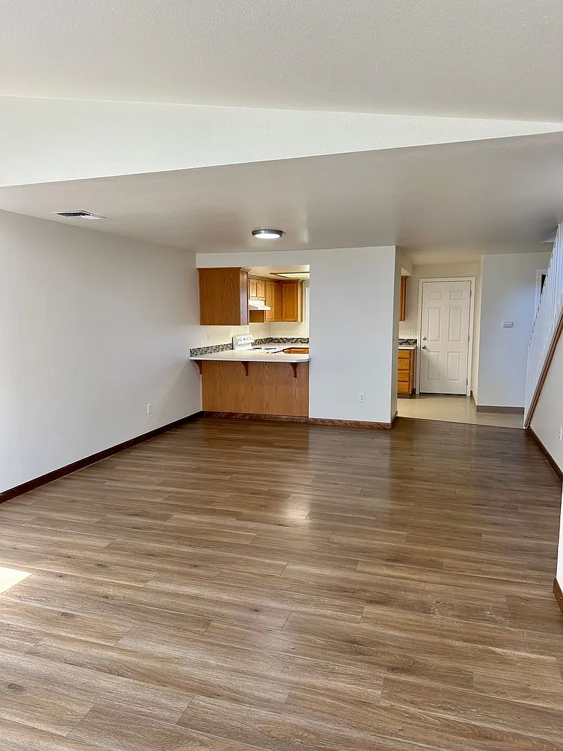 1/2 Off 2nd Month's Rent — Photo 3