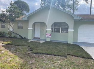 2945 1st Rd, Vero Beach, FL 32968