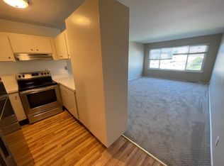492 90th St APT 103, Daly City, CA 94015
