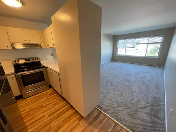 492 90th St APT 103, Daly City, CA 94015