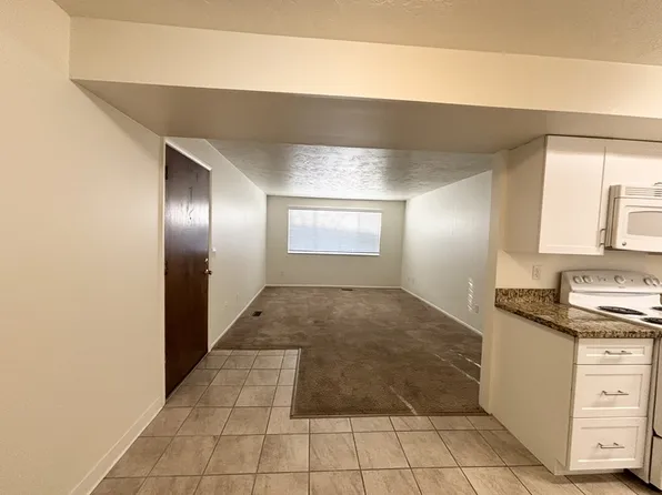 4768 S Bonair St #8, Salt Lake City, UT 84117