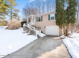 2230 Hamelon St, Lansing, MI 48910