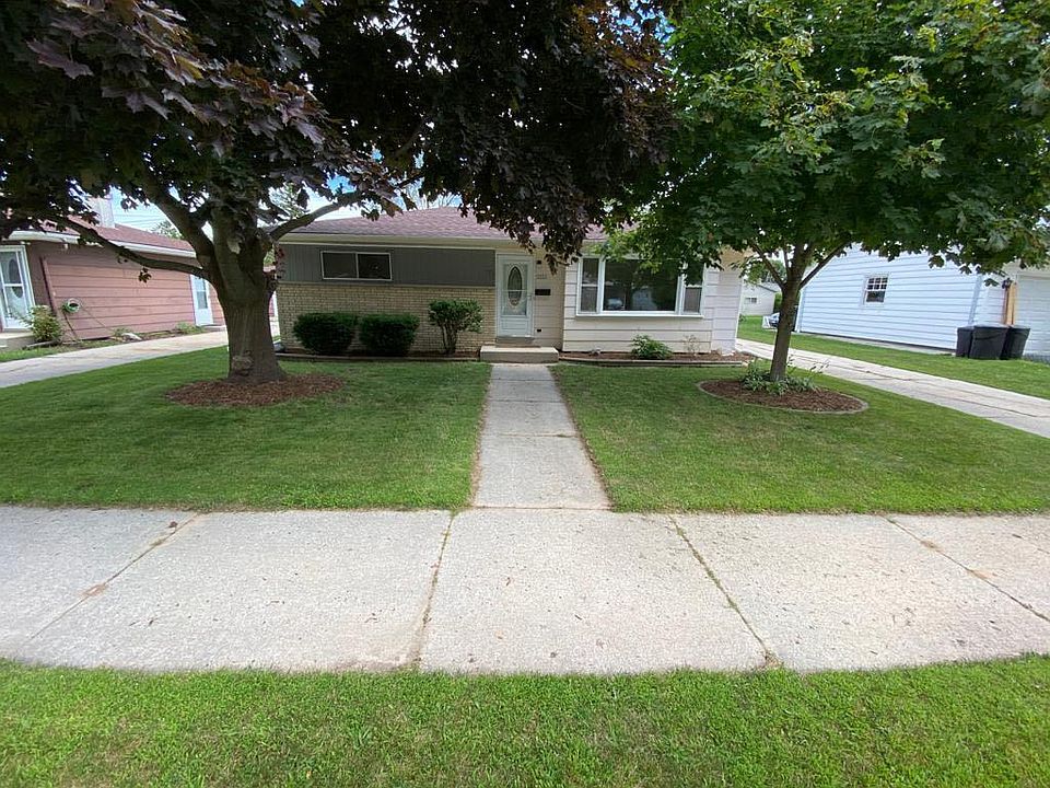 1st image of 3301 S 11th Pl