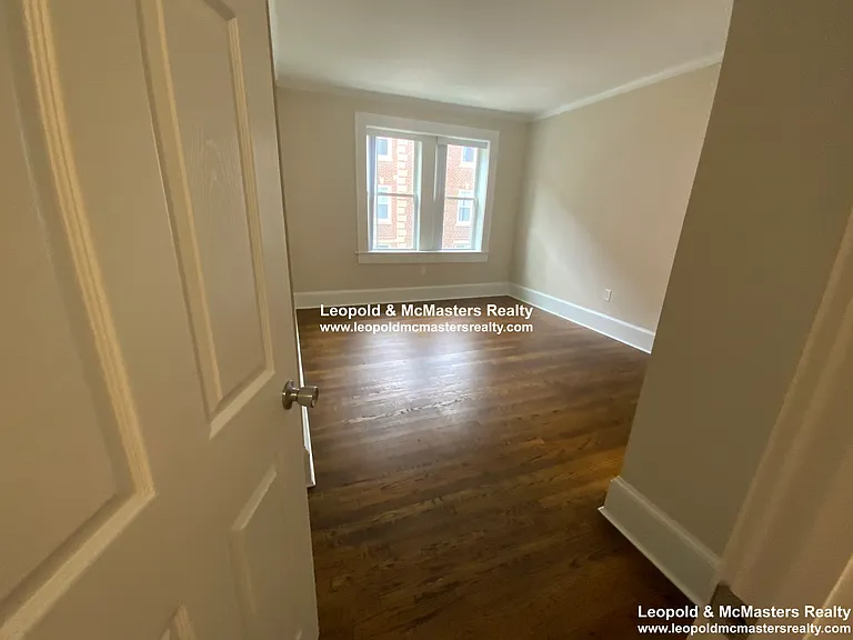 126 Mason Ter #1 — Photo 8