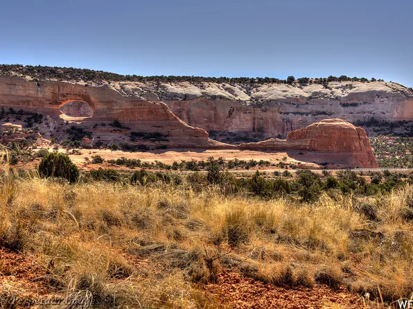 33 S Joe Wilson Dr, Moab, UT 84532