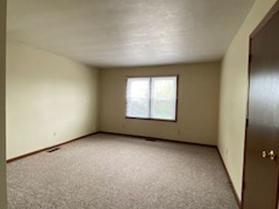 3rd image of 1906 N Sandcastle Dr APT C