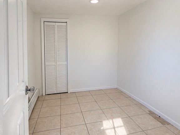 4th image of 2120 6th St