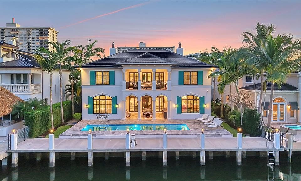 1st image of 2425 Delmar Place