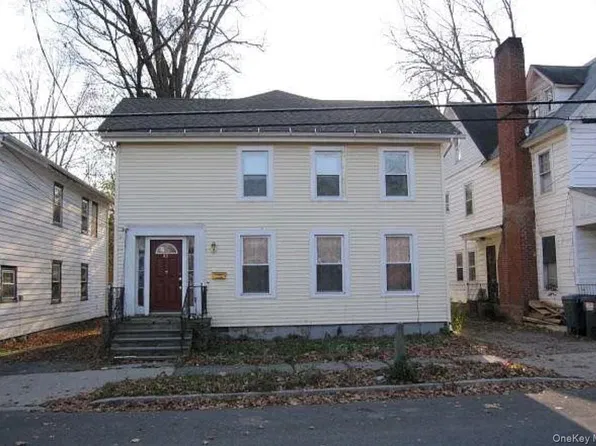 45 Center St, Ellenville, NY 12428