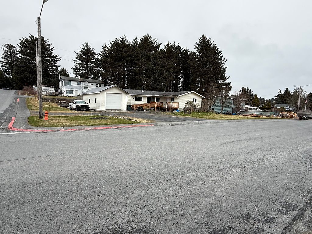 1315 Ismailov St - Property Image