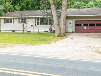 3950 E River Rd, Twin Lake, MI, 49457