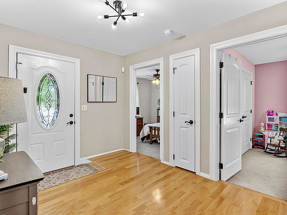 4th image of 124 Bryants Trl