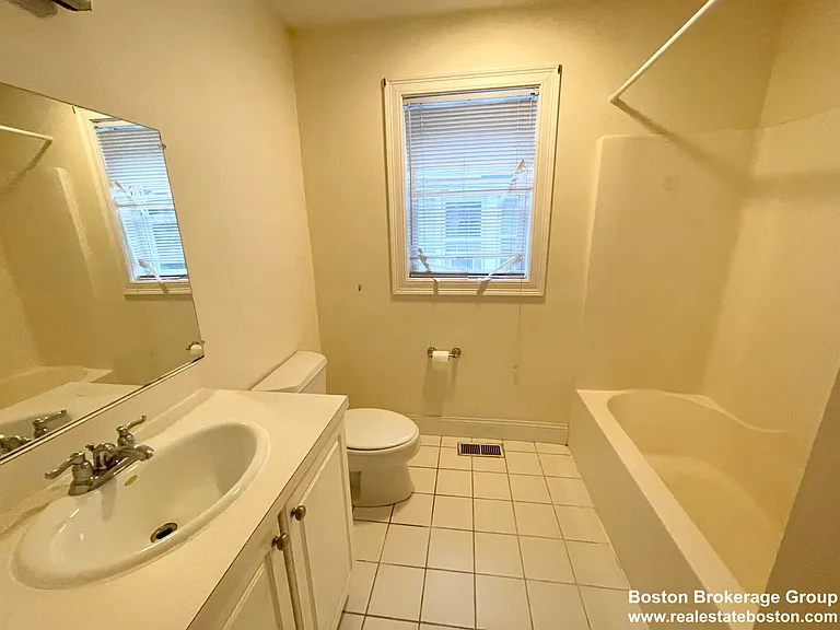128 Hillside St #2 — Photo 5